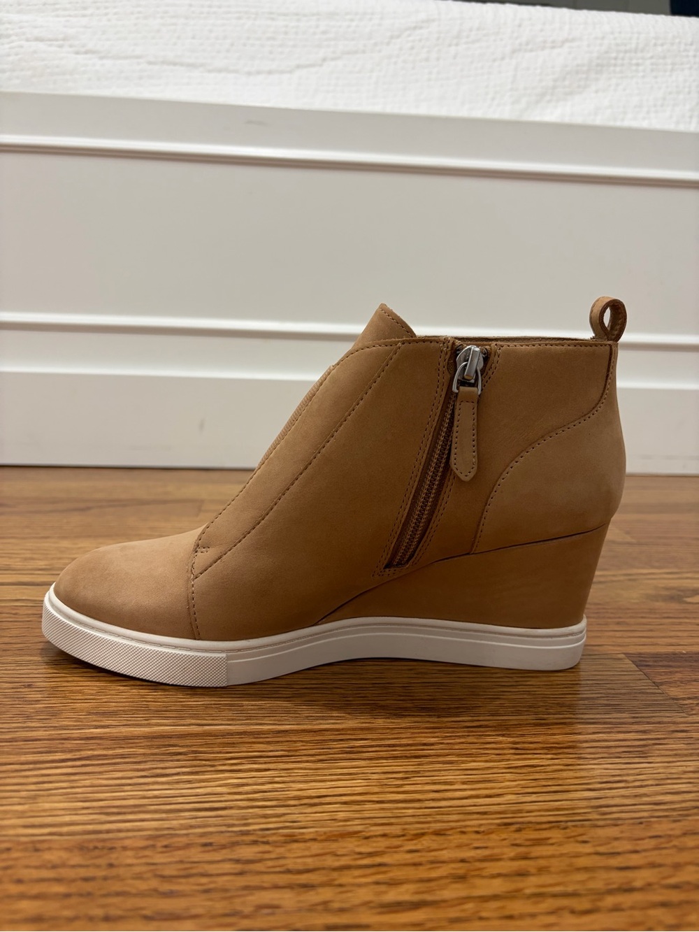 Linea Paolo Suede Wedge Heel Sneaker Bootie Felicia (7) - Picture 6 of 12